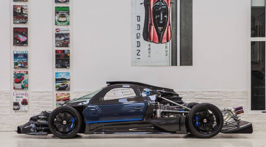 Lamborghini, Ferrari, Pagani