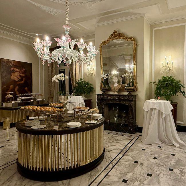 Foyer &amp; Gallerie