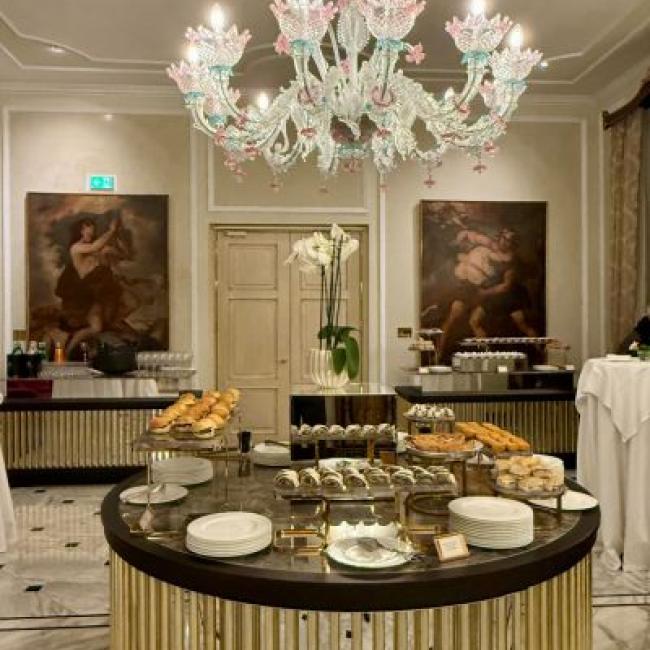 Foyer &amp; Gallerie