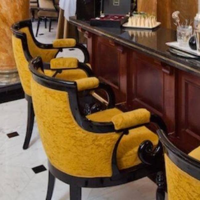 Accoglienza al Cafè Marinetti | Welcome to Cafe Marinetti